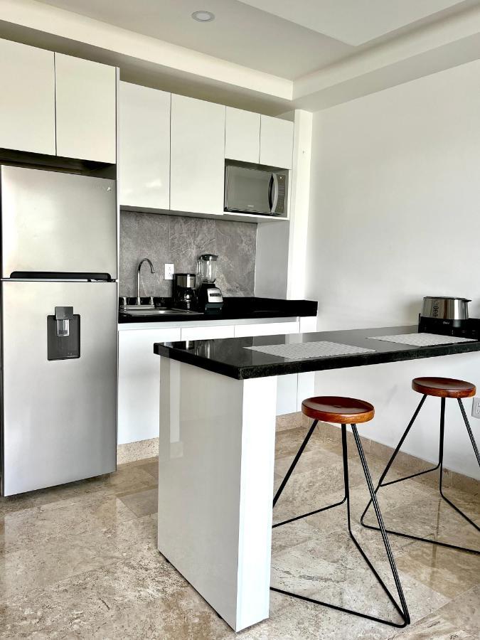 Paradise Apt Steps 5Thav & Beach Playa del Carmen Extérieur photo